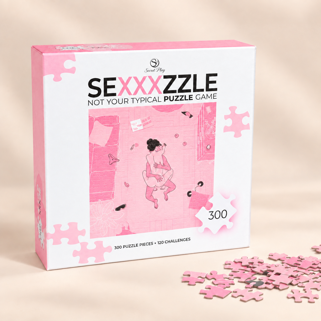 Boîte du puzzle coquin Sexxxzzle Secret Play, 300 pièces et 120 défis, sur fond crème